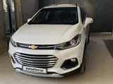 Белый Chevrolet Tracker, 3 позиция 2020 года, КПП Автомат, в Ташкент за 13 500 y.e. id5209421, Фото №1