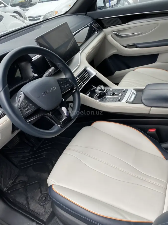 BYD Song Plus DM-i — 4