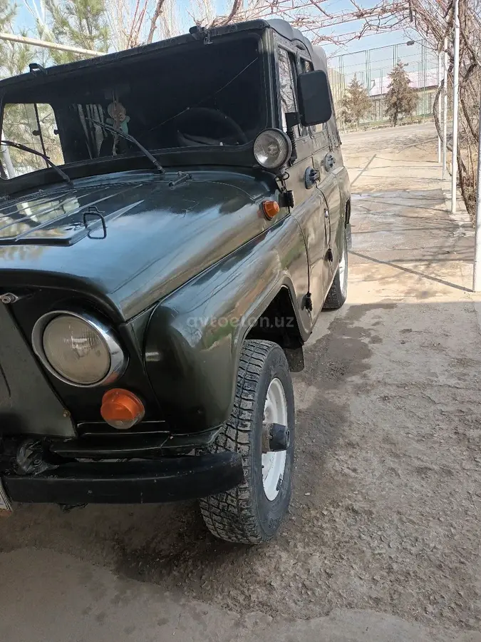 УАЗ 469 — 4