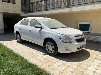 Белый Chevrolet Cobalt, 4 позиция 2024 года, КПП Автомат, в Андижанский район за 12 700 y.e. id5226986