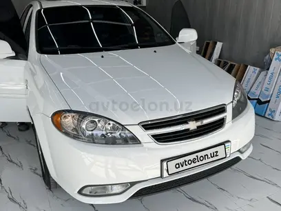 Белый Chevrolet Gentra, 3 позиция 2021 года, КПП Автомат, в Навои за ~13 846 y.e. id5095639