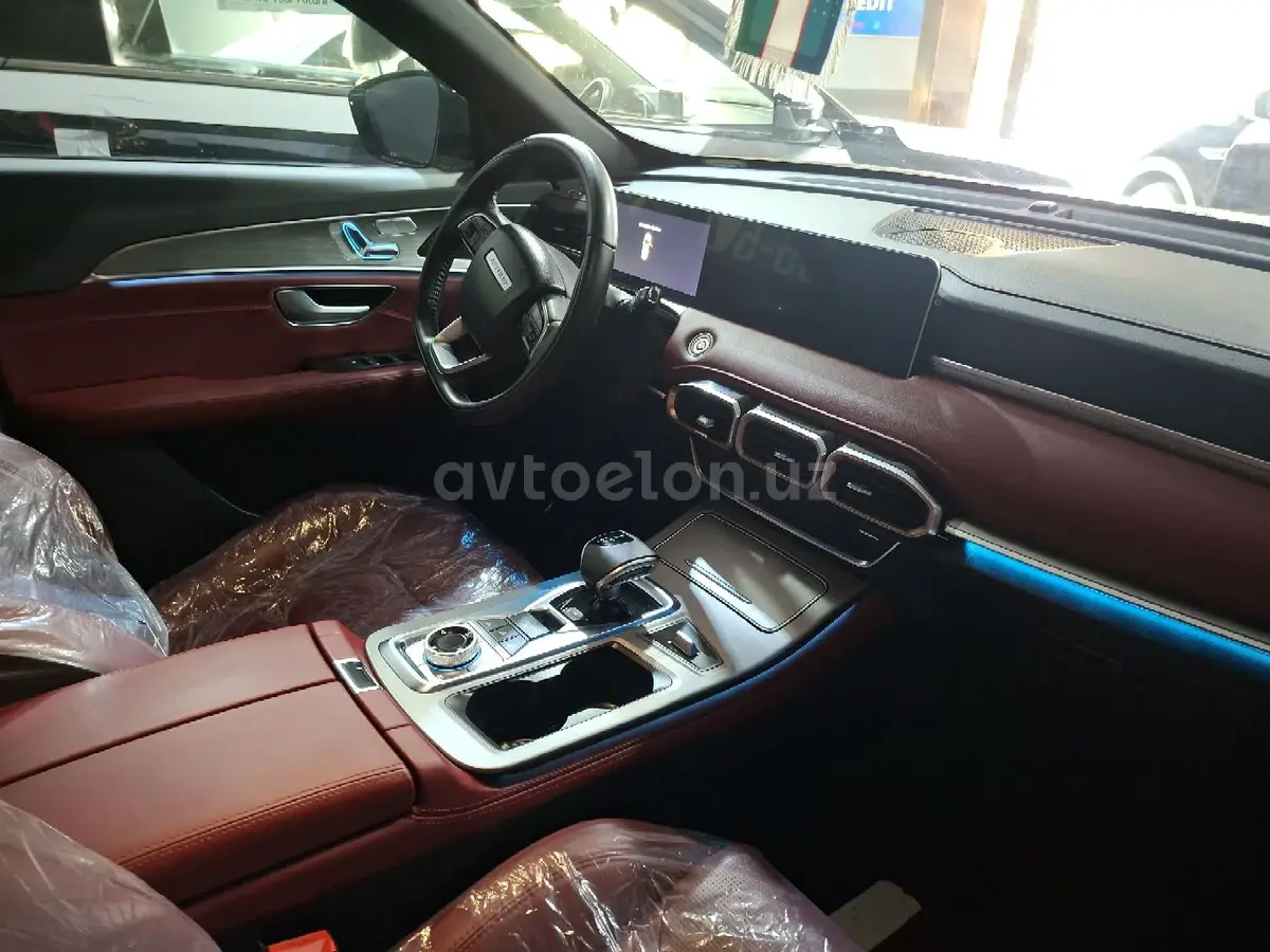 Jetour X70 Plus — 2