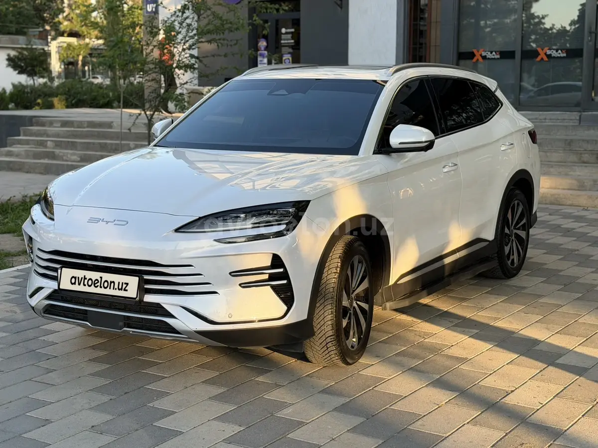 BYD Song Plus DM-i Champion — 2