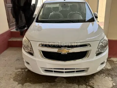 Белый Chevrolet Cobalt 2023 года, КПП Автомат, в Термез за ~13 142 y.e. id5208197