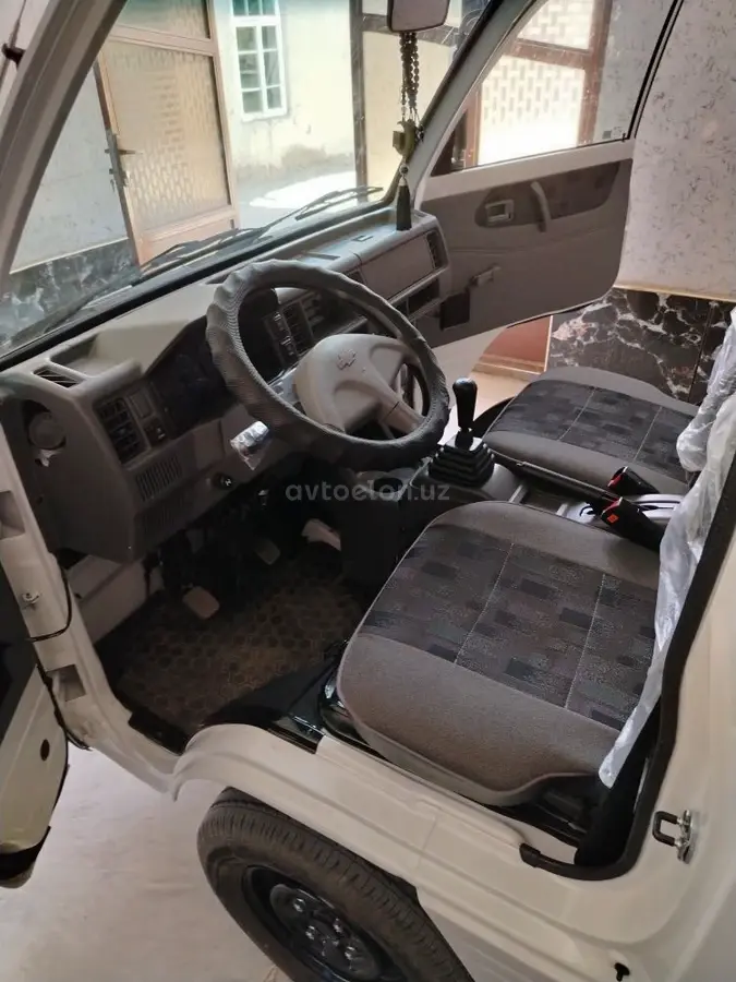 Chevrolet Damas 2026 — 4