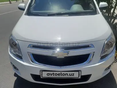 Белый Chevrolet Cobalt, 4 позиция 2022 года, КПП Автомат, в Самарканд за 12 200 y.e. id5186629