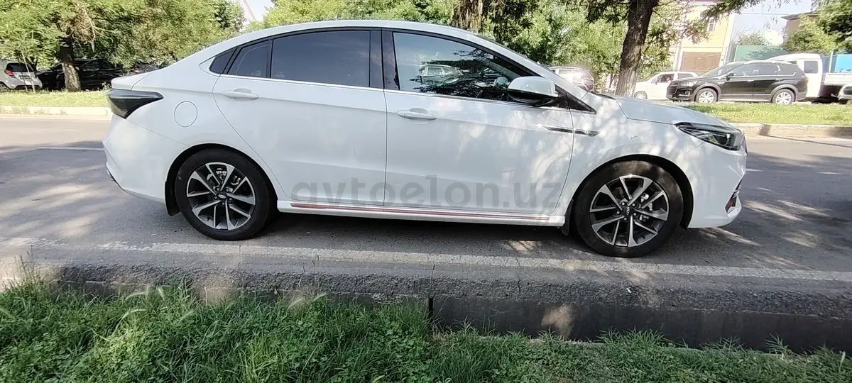 Chery Arrizo 6 Pro — 2
