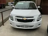 Белый Chevrolet Cobalt, 4 позиция 2024 года, КПП Автомат, в Ташкент за 13 200 y.e. id5217172