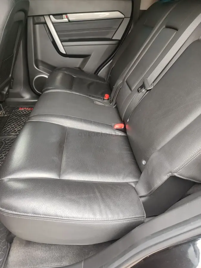 Chevrolet Captiva 2017 — 4