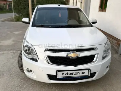 Белый Chevrolet Cobalt, 4 евро позиция 2022 года, КПП Автомат, в Навои за ~12 102 y.e. id5163914