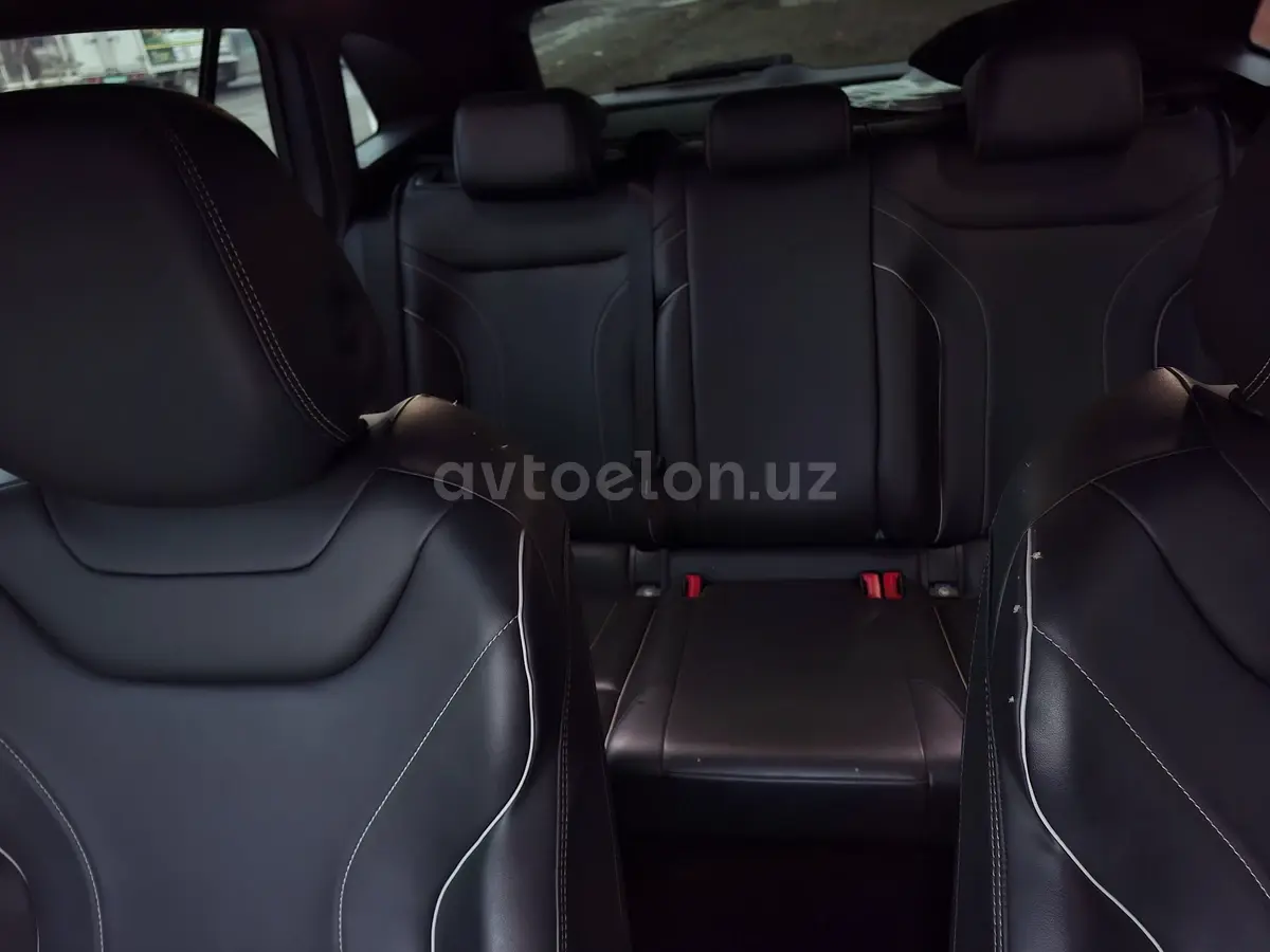 Volkswagen ID.4 — 6