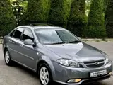 Мокрый асфальт Chevrolet Gentra, 3 позиция 2020 года, КПП Автомат, в Ташкент за 12 500 y.e. id6427194, Фото №1