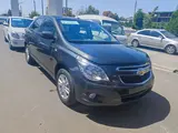 Мокрый асфальт Chevrolet Cobalt, 4 позиция 2023 года, КПП Автомат, в Ташкент за 12 750 y.e. id3900670