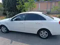 Белый Chevrolet Lacetti, 3 позиция 2009 года, КПП Автомат, в Ташкент за 7 500 y.e. id5018843