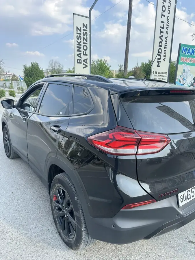 Chevrolet Tracker 2024 — 3
