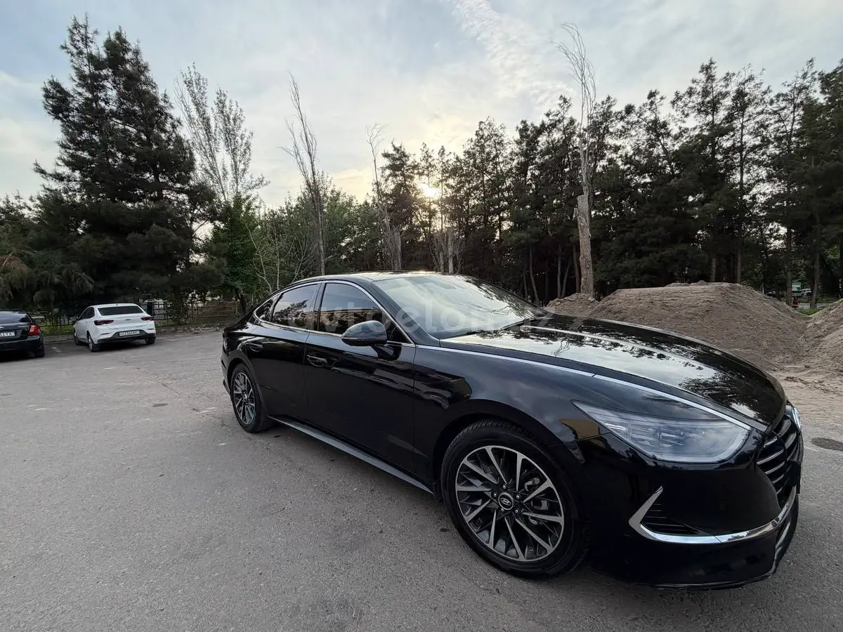 Hyundai Sonata — 2