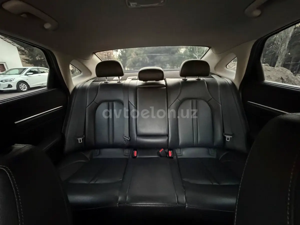 Hyundai Sonata — 6