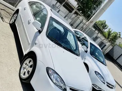 Белый Chevrolet Gentra, 3 позиция 2024 года, КПП Автомат, в Навои за ~13 393 y.e. id5114972