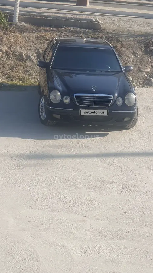 Mercedes-Benz E 200 — 2