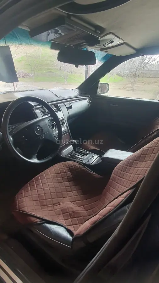 Mercedes-Benz E 200 — 7