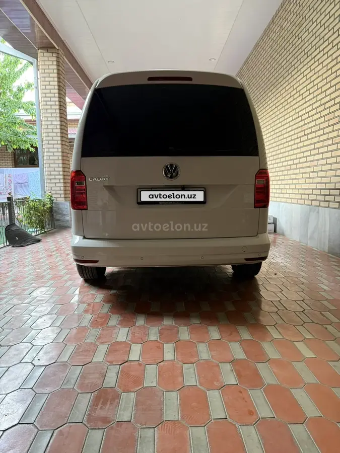 Volkswagen Caddy — 2