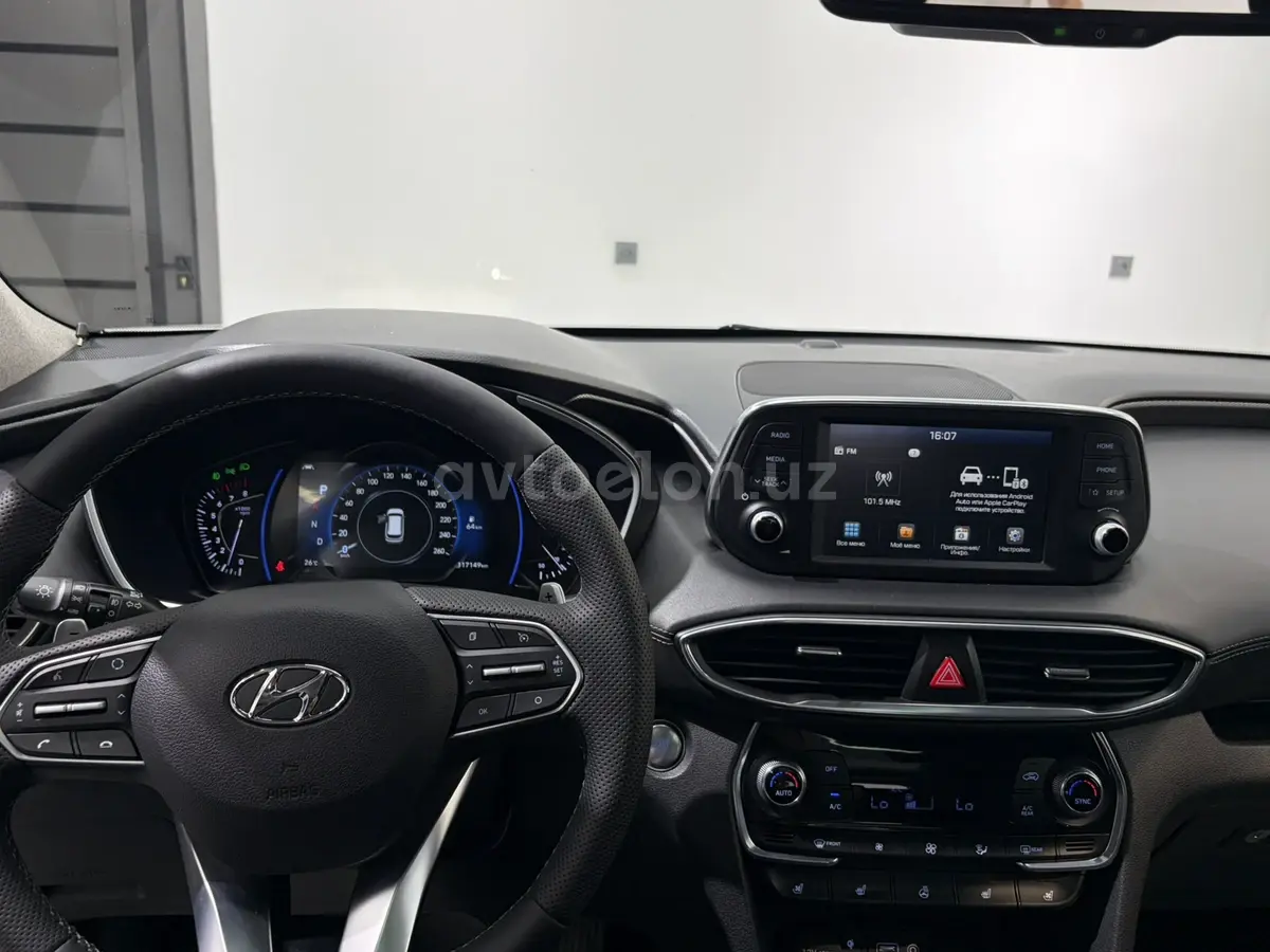 Hyundai Santa Fe — 6