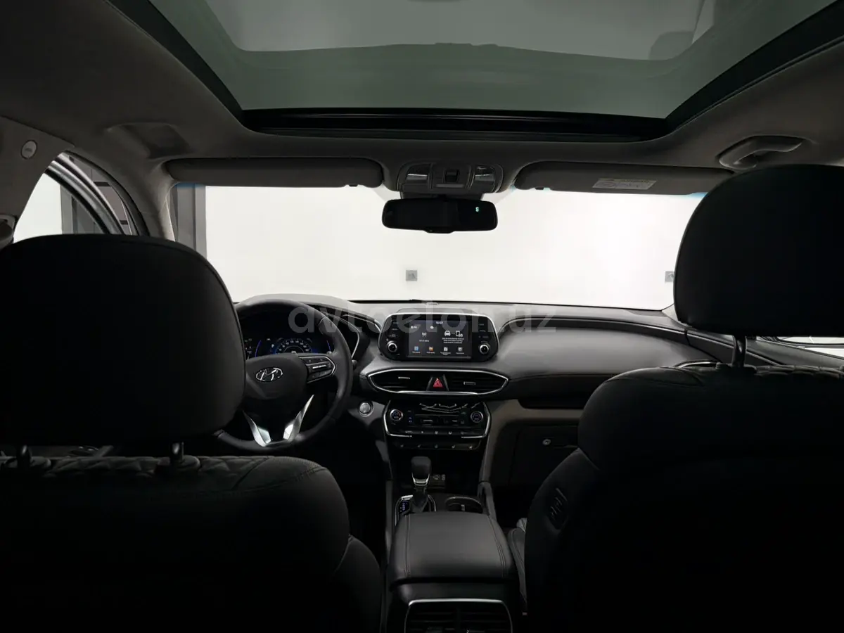 Hyundai Santa Fe — 8