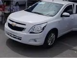 Белый Chevrolet Cobalt, 4 позиция 2024 года, КПП Автомат, в Андижан за ~13 212 y.e. id5030135, Фото №1