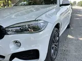 Белый BMW X6 M 2015 года, КПП Автомат, в Фергана за 36 000 y.e. id5224756