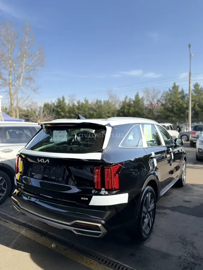 Kia Sorento — 5