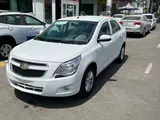 Белый Chevrolet Cobalt, 4 евро позиция 2024 года, КПП Автомат, в Джамбай за ~11 648 y.e. id5184610, Фото №1