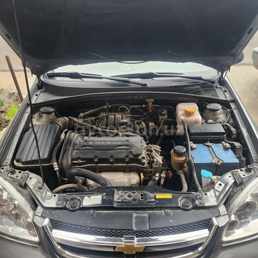 Daewoo Lacetti — 3