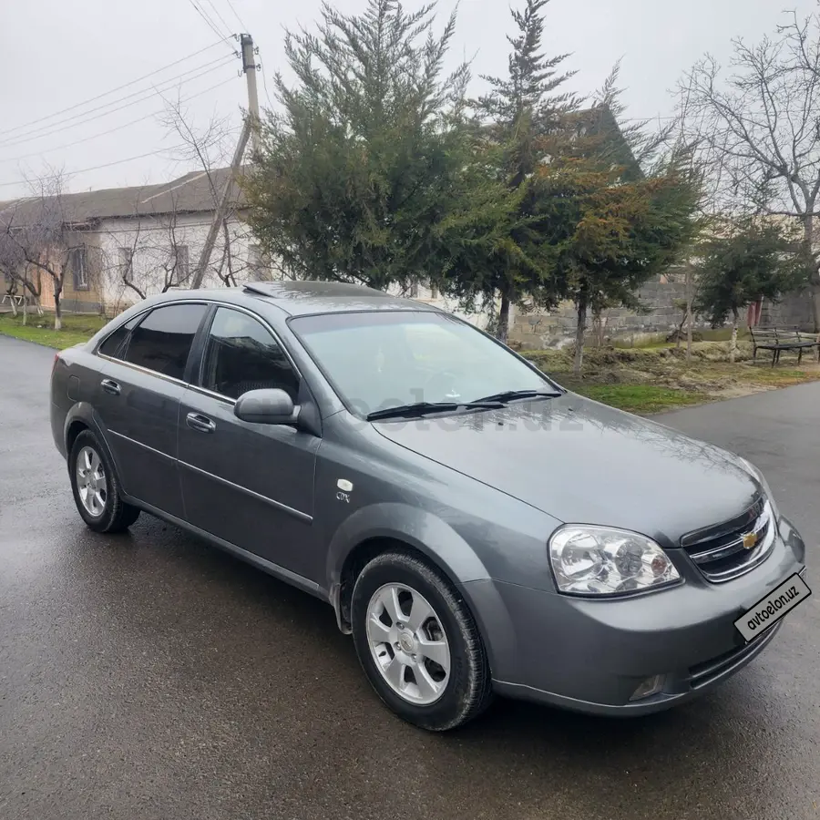 Daewoo Lacetti — 5