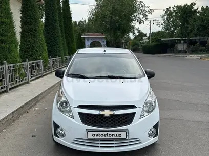 Белый Chevrolet Spark, 2 позиция 2016 года, КПП Механика, в Ташкент за 6 700 y.e. id5206505