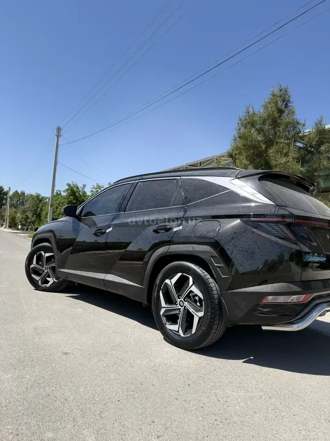 Hyundai Tucson — 2