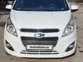 Белый Chevrolet Spark, 4 позиция 2019 года, КПП Автомат, в Алтыарыкский район за 9 200 y.e. id5031125