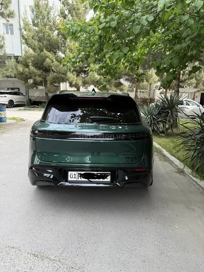 Voyah Free 2024 — 2