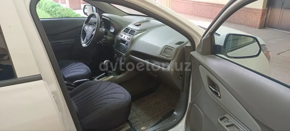 Chevrolet Cobalt 2023 — 5