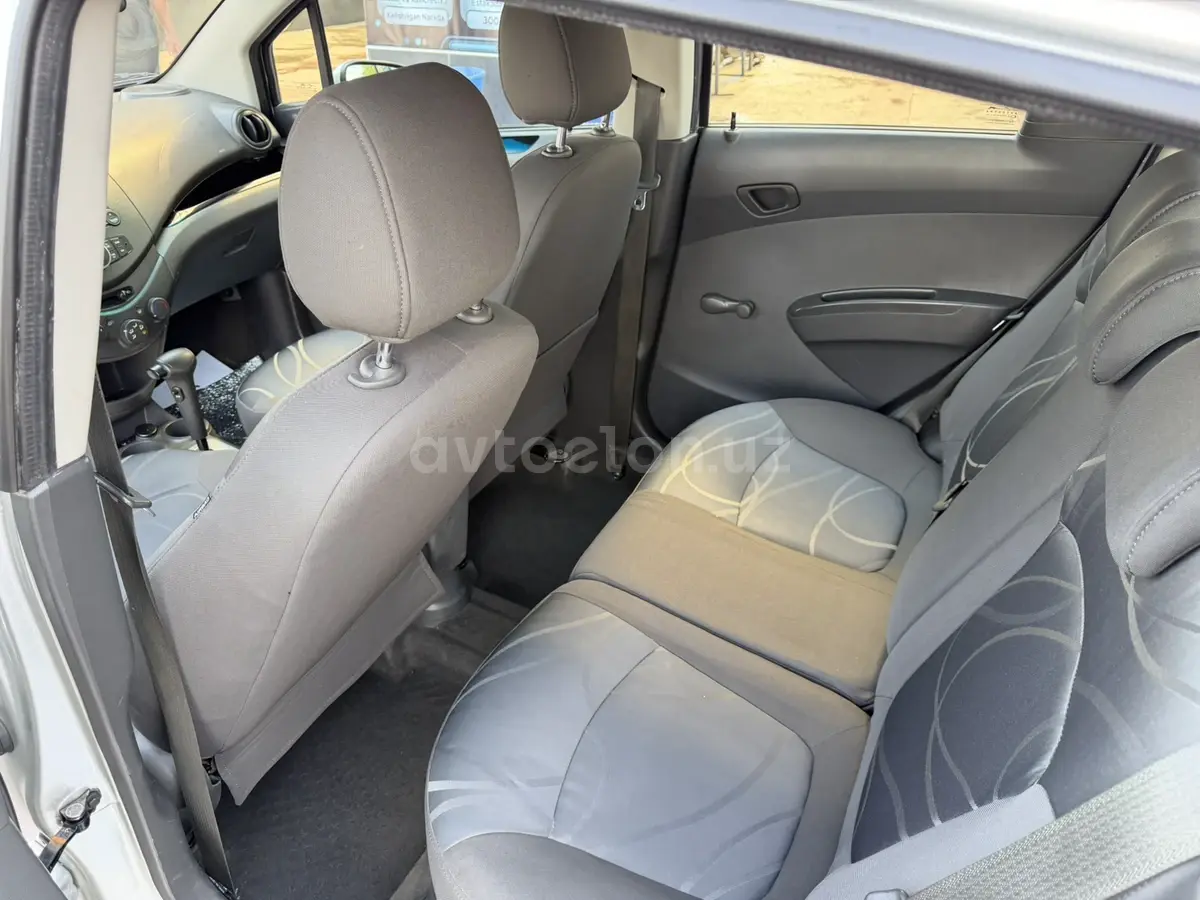 Chevrolet Spark 2015 — 3