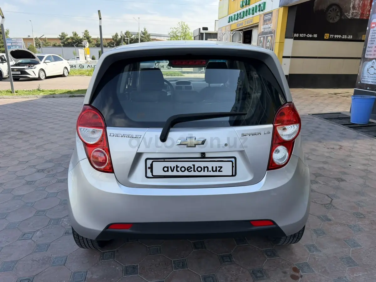 Chevrolet Spark 2015 — 6