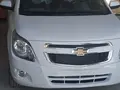 Белый Chevrolet Cobalt, 4 позиция 2025 года, КПП Автомат, в Самарканд за 13 200 y.e. id6505618