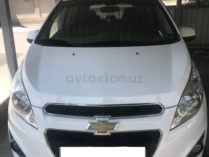 Белый Chevrolet Spark, 1 евро позиция 2018 года, КПП Автомат, в Ташкент за ~9 563 y.e. id5141223