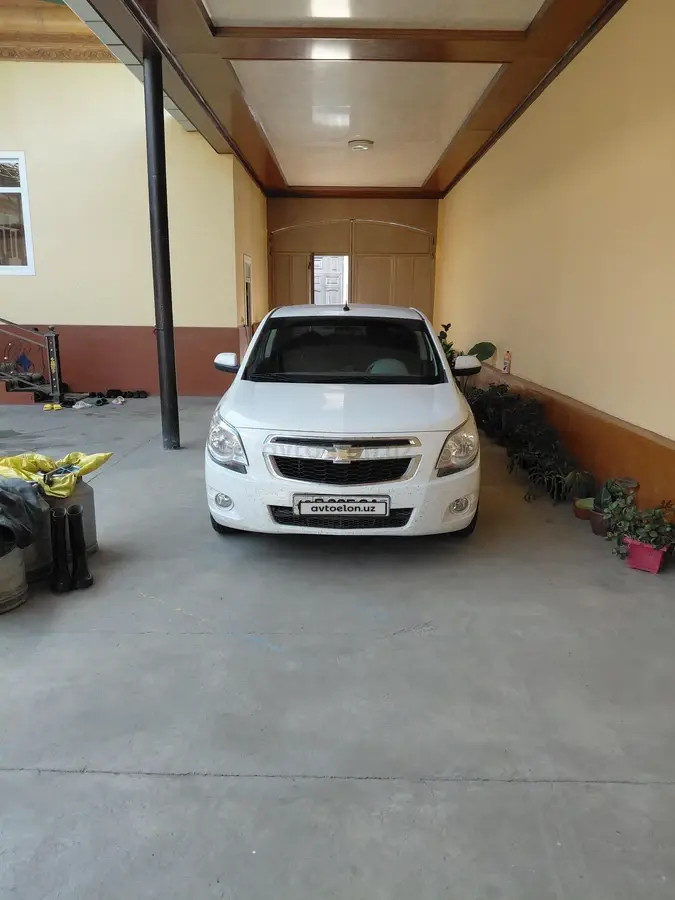 Chevrolet Cobalt 2024 — 2