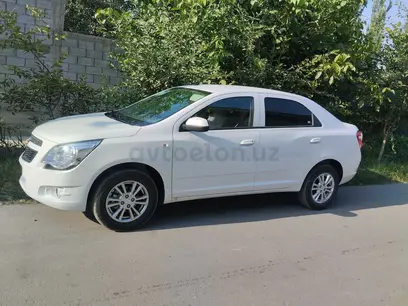 Белый Chevrolet Cobalt, 4 позиция 2024 года, КПП Автомат, в Андижан за 13 000 y.e. id5176404