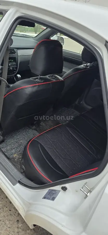 Chevrolet Gentra 2023 — 4