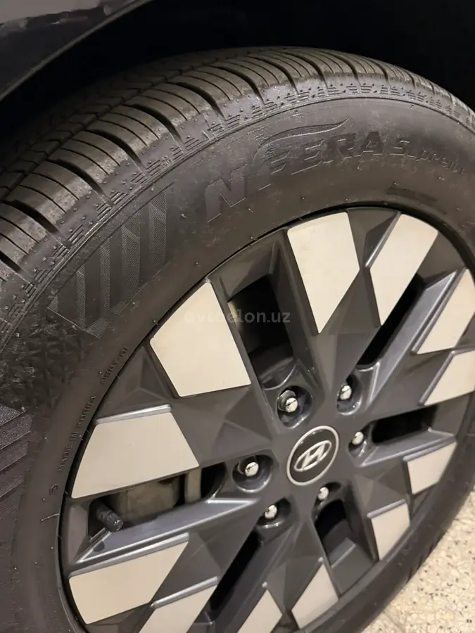 Hyundai Staria 2022 — 2