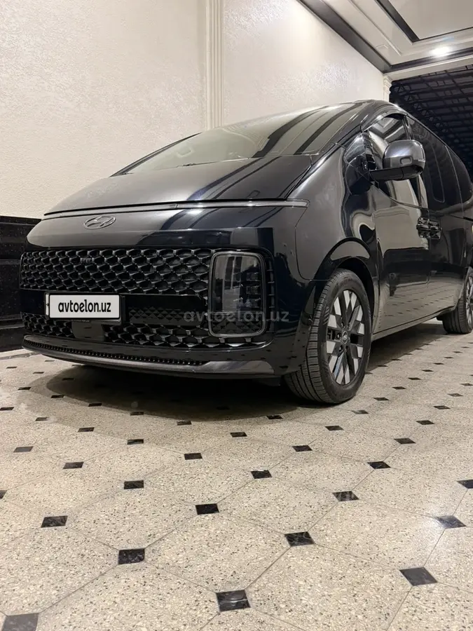 Hyundai Staria 2022 — 3