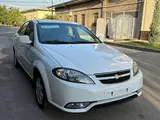 Белый Chevrolet Gentra, 3 позиция 2024 года, КПП Автомат, в Ургенч за ~13 419 y.e. id5221392