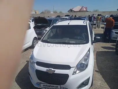 Белый Chevrolet Spark, 2 позиция 2019 года, КПП Механика, в Бухара за 8 500 y.e. id4900297