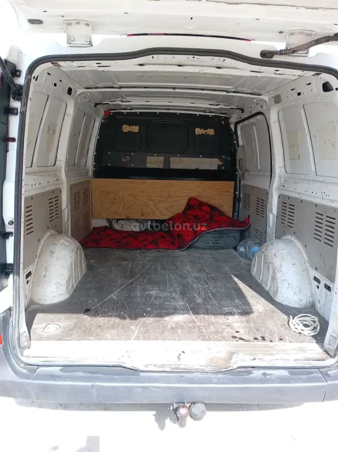 Mercedes-Benz Vito — 5